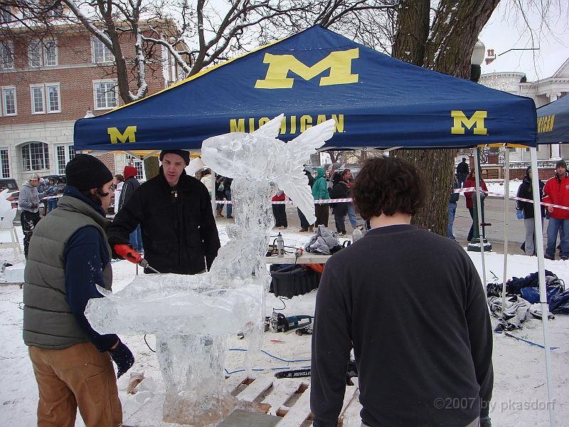 022 Plymouth Ice Show [2008 Jan 26].JPG - Scenes from the Plymouth, Michigan Annual Ice Show.